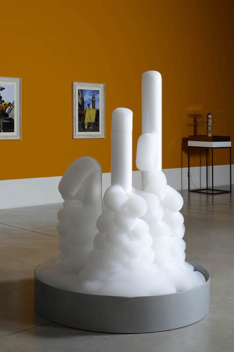 David Medalla, Cloud Canyons (Bubble machines auto-creative sculptures), 2016 with Galleria Enrico Astuni