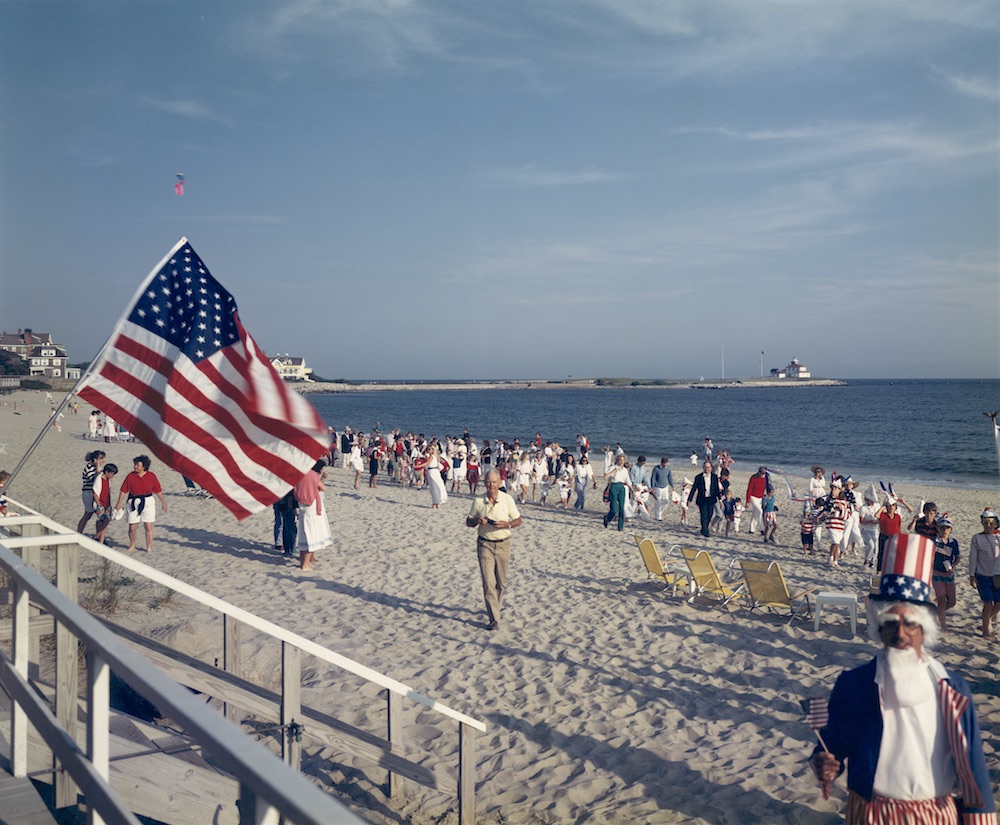 Tina Barney, Landscapes, 4th of July on Beach, 1989