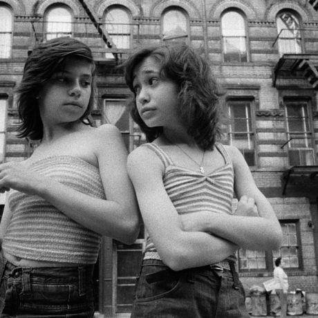 Susan Meiselas, Dee and Lisa, Matt Street, Little Italy, New York 1976. Prince Street Girls, 1975-1990 © Susan Meiselas_ Magnum Photos