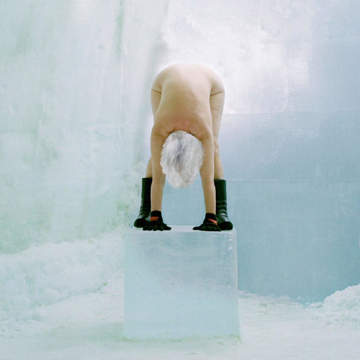 Kirsten Justesen, Ice Pedestal, Formations, 2000, © Kirsten Justesen