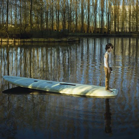 Ellen Kooi, Nieuwe Meer - Surfplank, 2016 with Camera Oscura Galeria de Arte