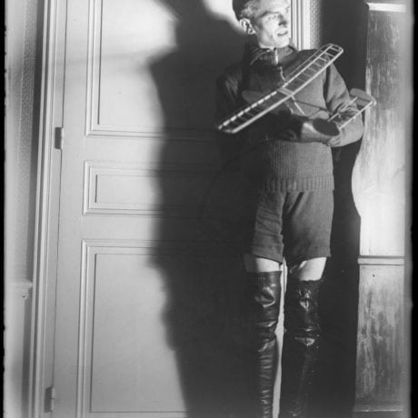 Anonymous, Untitled, Undated, black and white photograph. Courtesy collection Abcd, Bruno Decharm