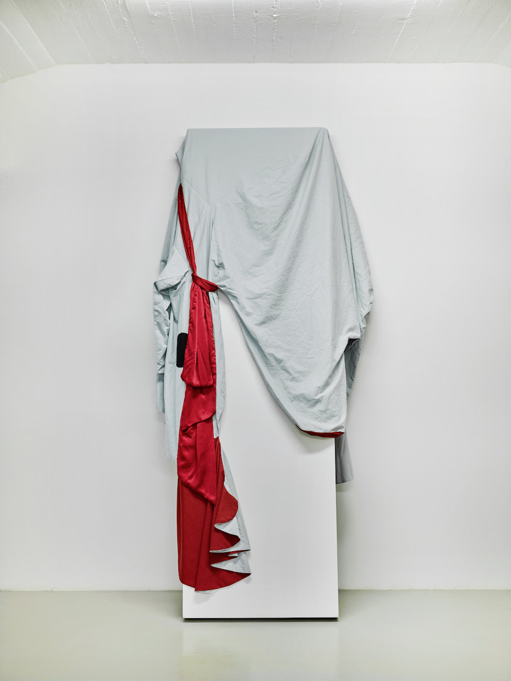 Margaret Honda, Big Mr. Elephant, 2016. Cotton, silk, and wool on pedestal, 327 x 314 x 170 cm