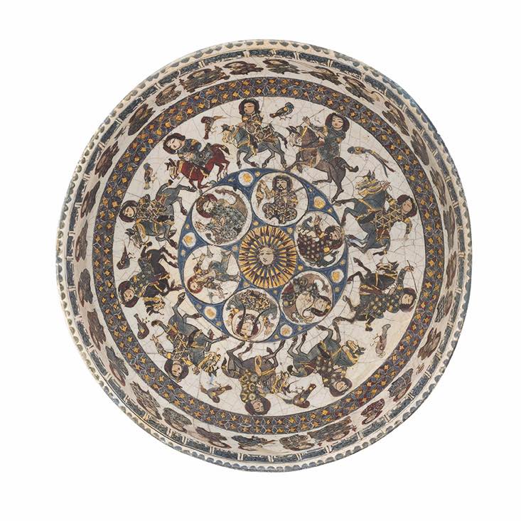 Bowl with courtly and astrological motifs from northern Iran, stonepaste with polychromatic inglaze and overglaze, painted and gilded, late twelfth or early thirteenth century, Diam: 18.7 cm (7½ in), Metropolitan Museum, New York
