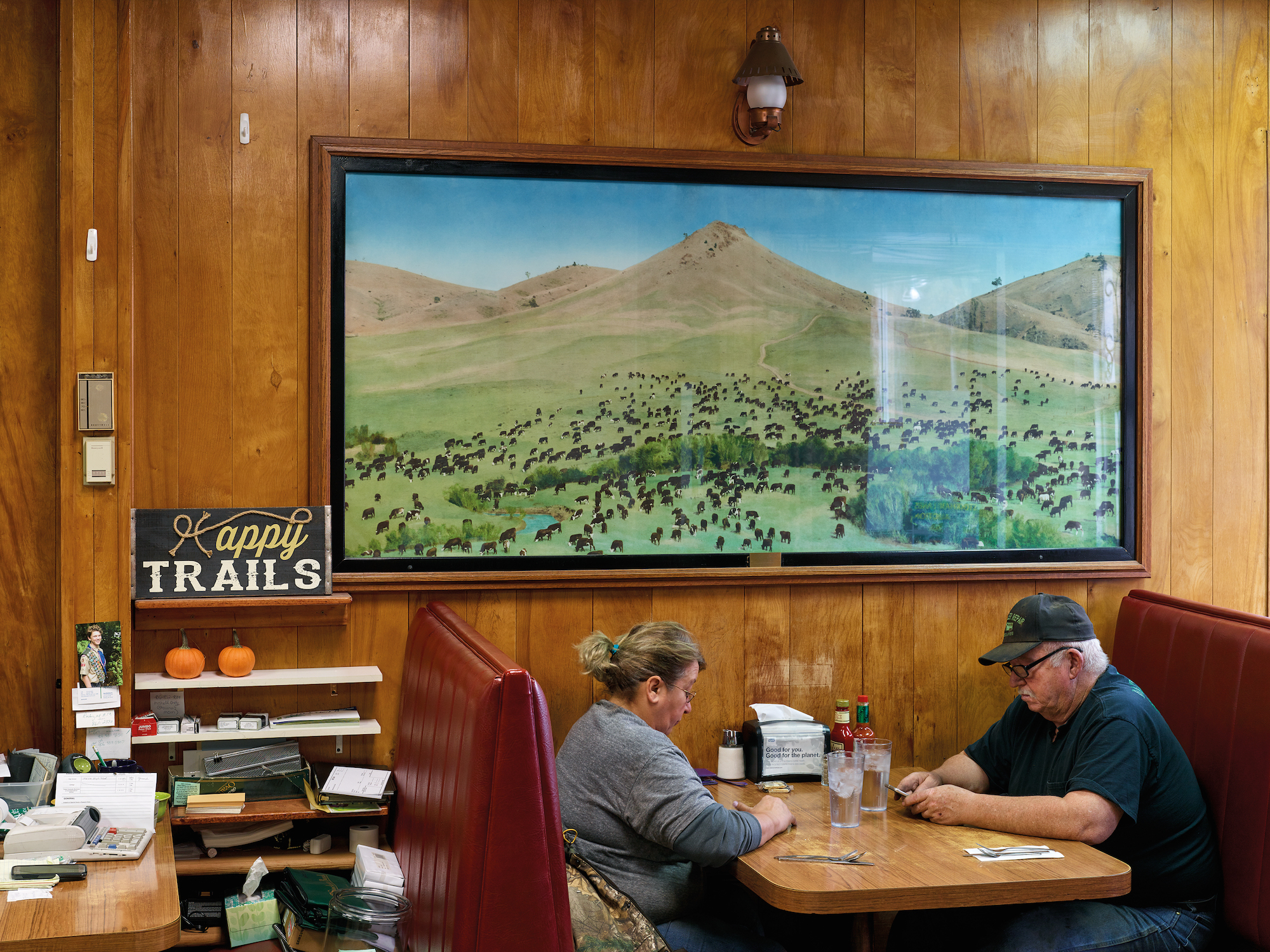 600 Cafe, Miles City, Montana 10.2018 Â© Mark Power / Magnum Photos