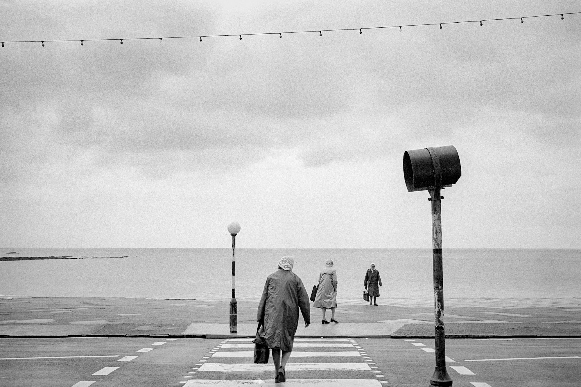 Colin Thomas, Day Trippers, Aberystwyth, 1985 © the artist