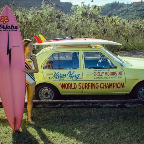 Margo Godfrey Oberg, Sunset Beach, Oahu, Hawaii 1977 – Photo c. Jeff Divine