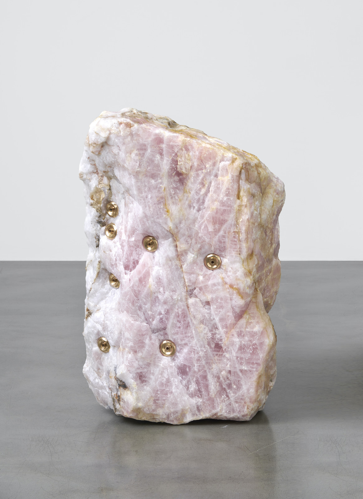 Mika Tajima, Pranayama (Monlith, E, Rose Quartz), 2020. Courtesy the artist, Kanye Griffin Corcoran and Simon Lee Gallery