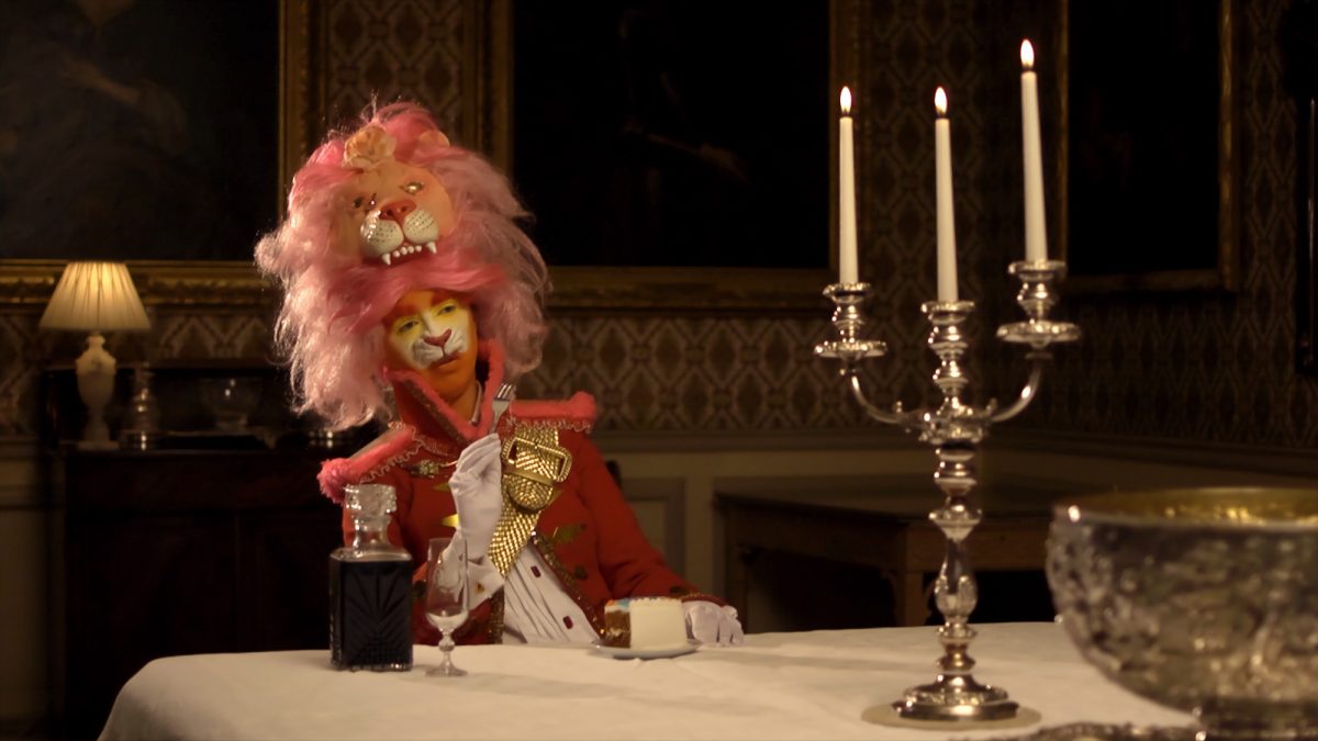 Rachel Maclean, The Lion and The Unicorn, 2012
