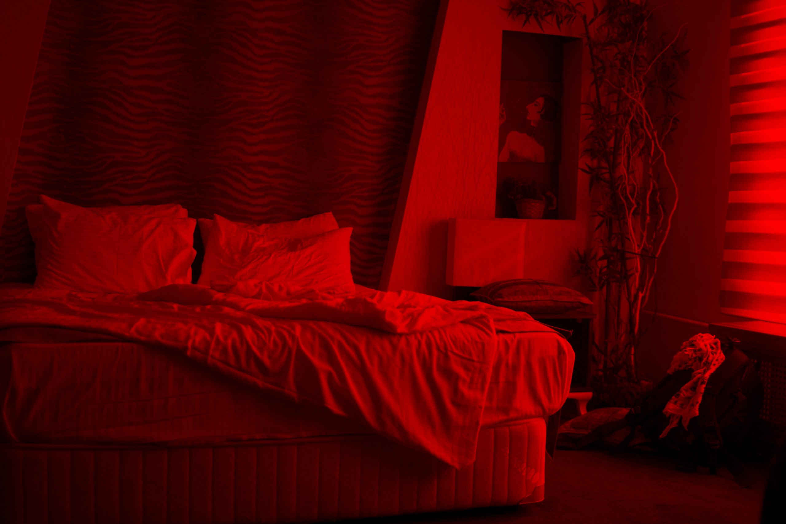 Red x Orange ❤️🧡Red broke into Orange's bedroom! What does he