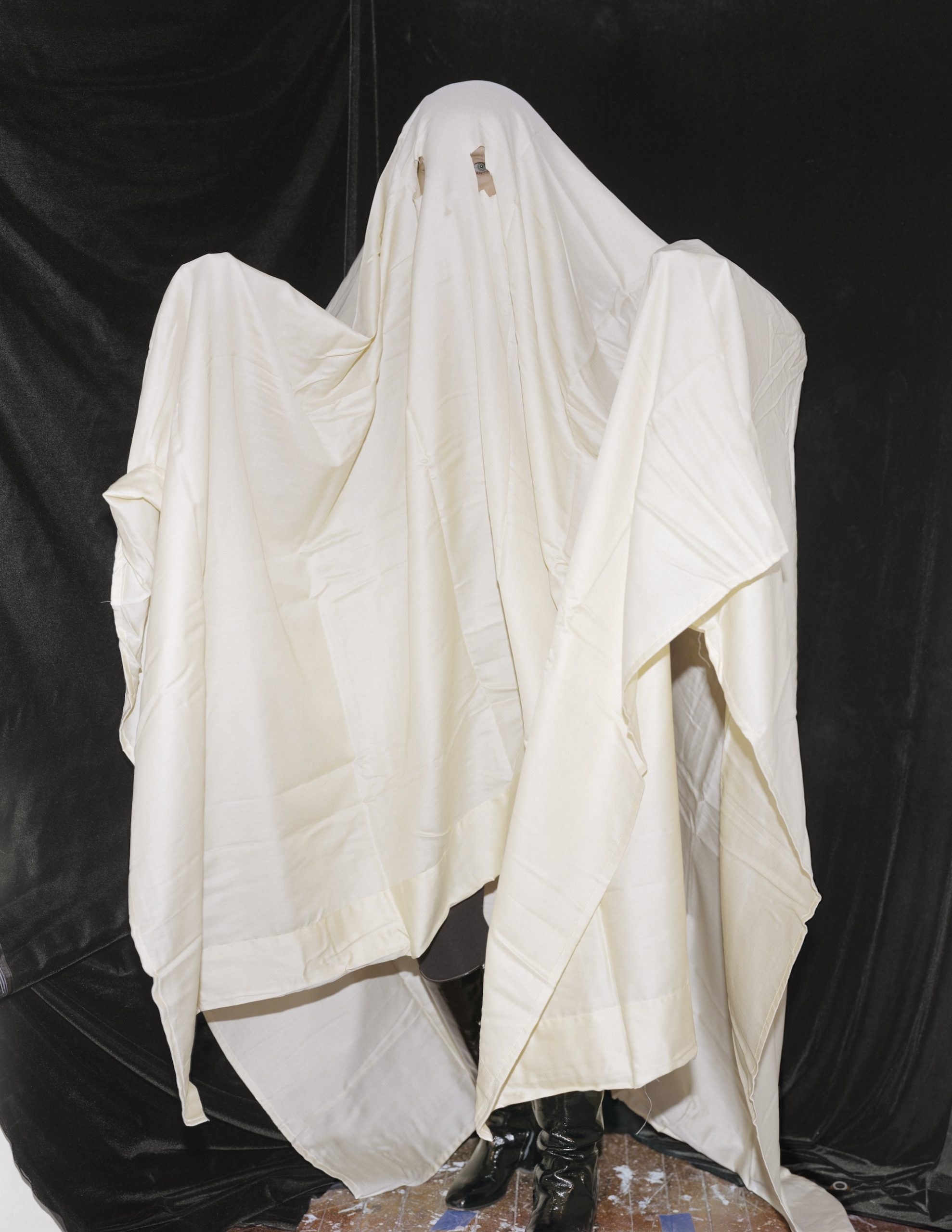 Whitney Hubbs, Untitled (Ghost), 2021. Courtesy the artist