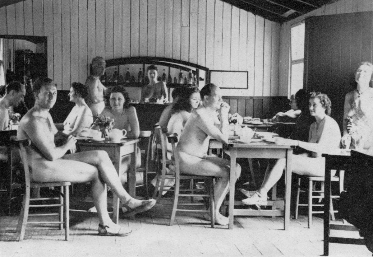 Uncredited photographer, A Corner of the Restaurant, A Confidential Chat About Spielplatz, 1948 edition. Courtesy the Spielplatz Estate Archive