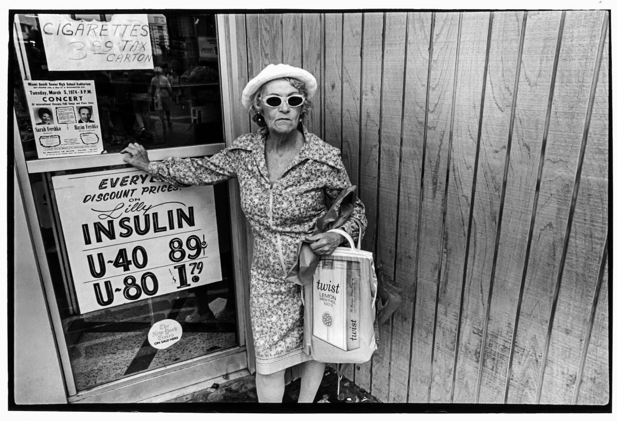 Insulin Lady, Collins Avenue (c) GODLIS