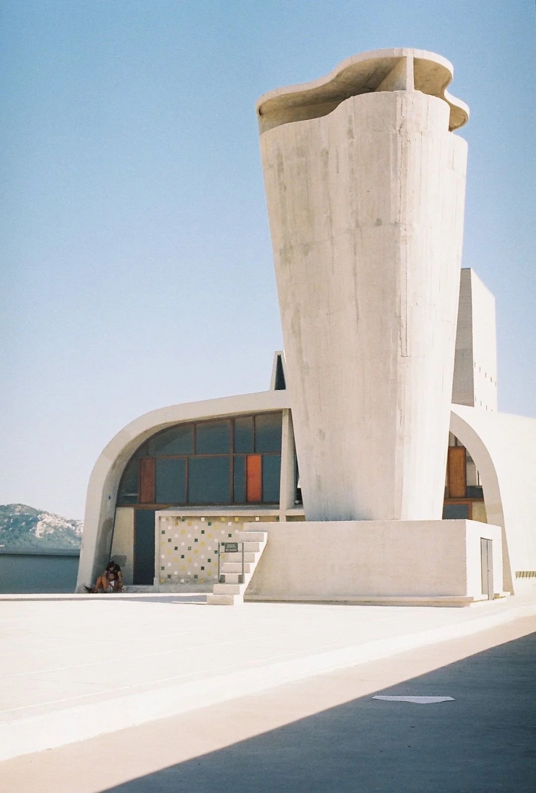 5. Le Corbusier, pilotis of Unité d'Habitation, 1952. Marseille.