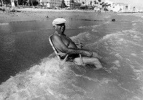 Sitting In the Ocean, Ocean Drive, 1974