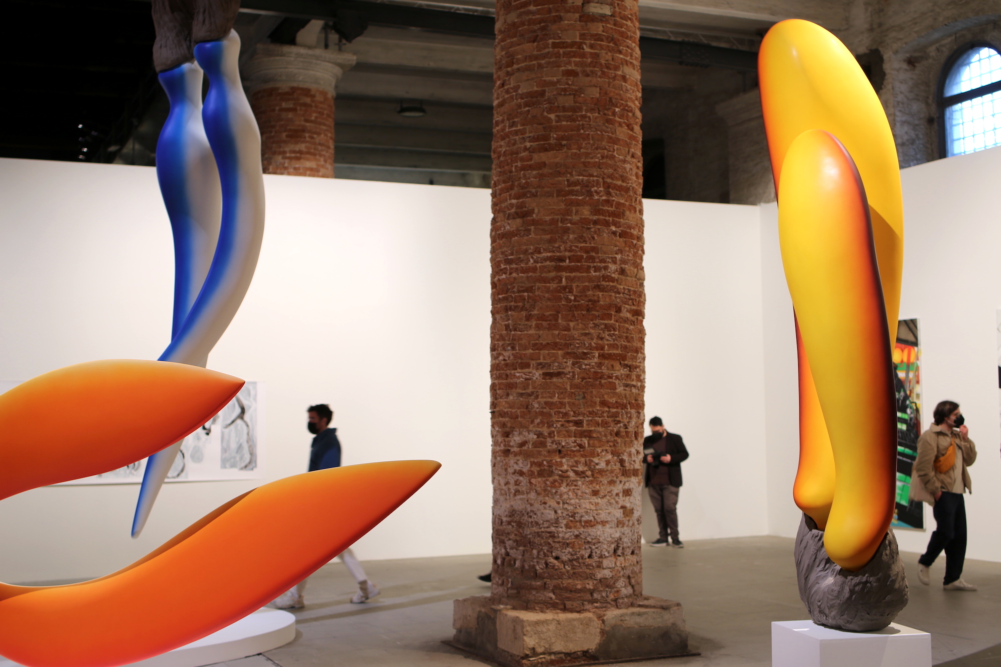 Teresa Solar, Tunnel Boring Machine (2022) at the Arsenale Central Exhibition. Photo by Louise Benson