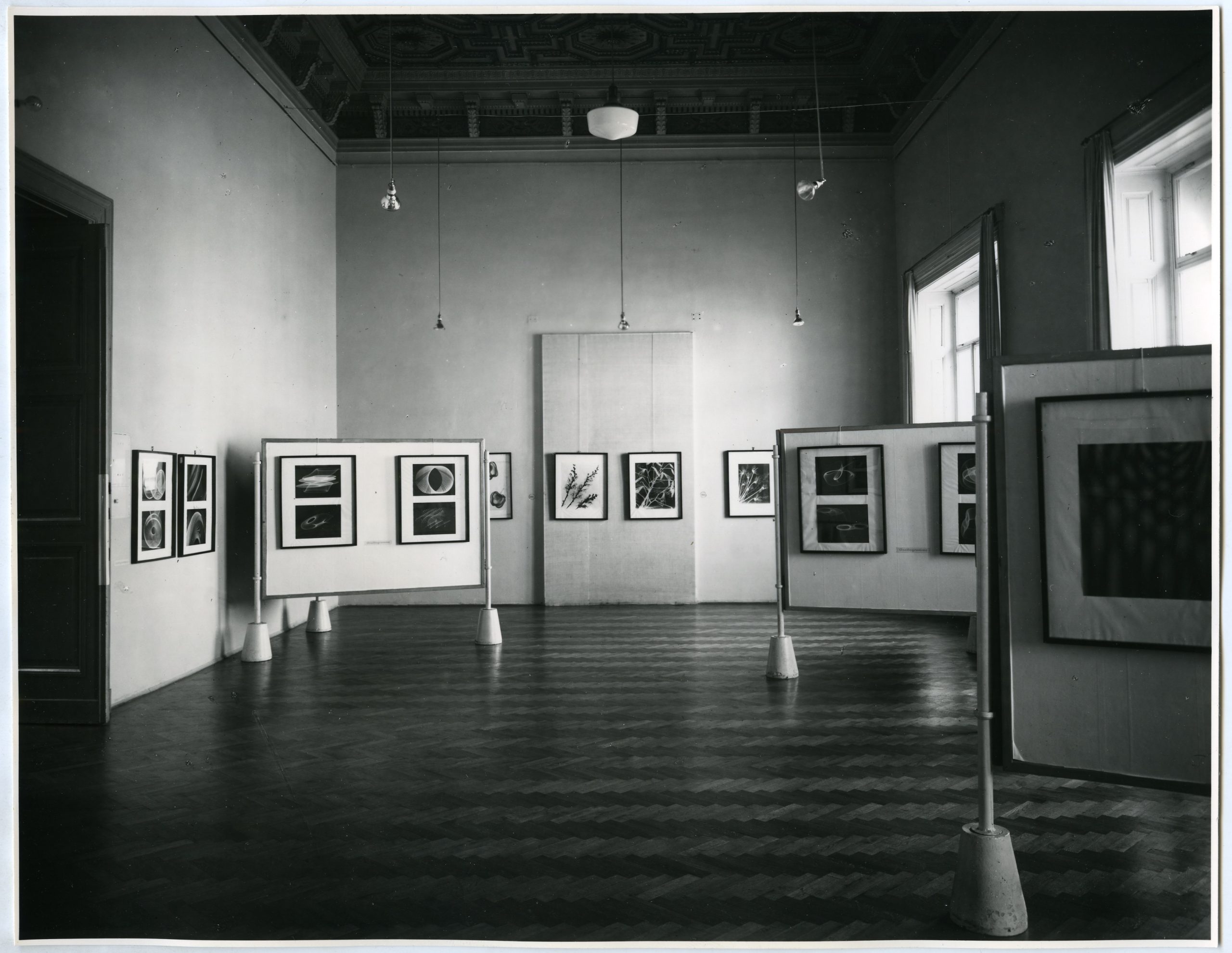 Herbert W. Frankeâ€™s first Exhibition â€œExperimentelle Aesthetikâ€ (â€œExperimental Aestheticsâ€) in the Museum of applied Arts Vienna, 1959. Copyright Museum of Applied Arts