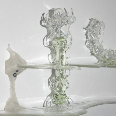 Grass Render, 2023, Glass, PLA, Argon, Krypton, Scents, by Emilija Povilanskaitė, Clara Schweers, ©Clara Schweers, 2